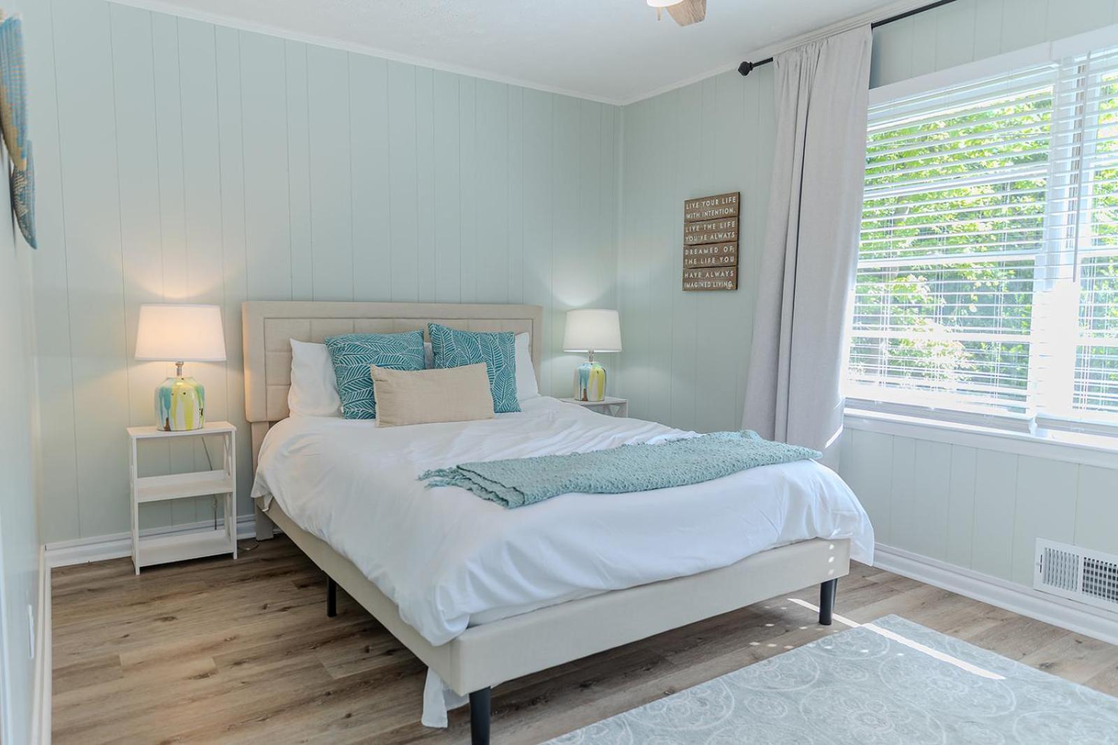 Coastal Cottage 1/2 Mile From Covington Square Esterno foto
