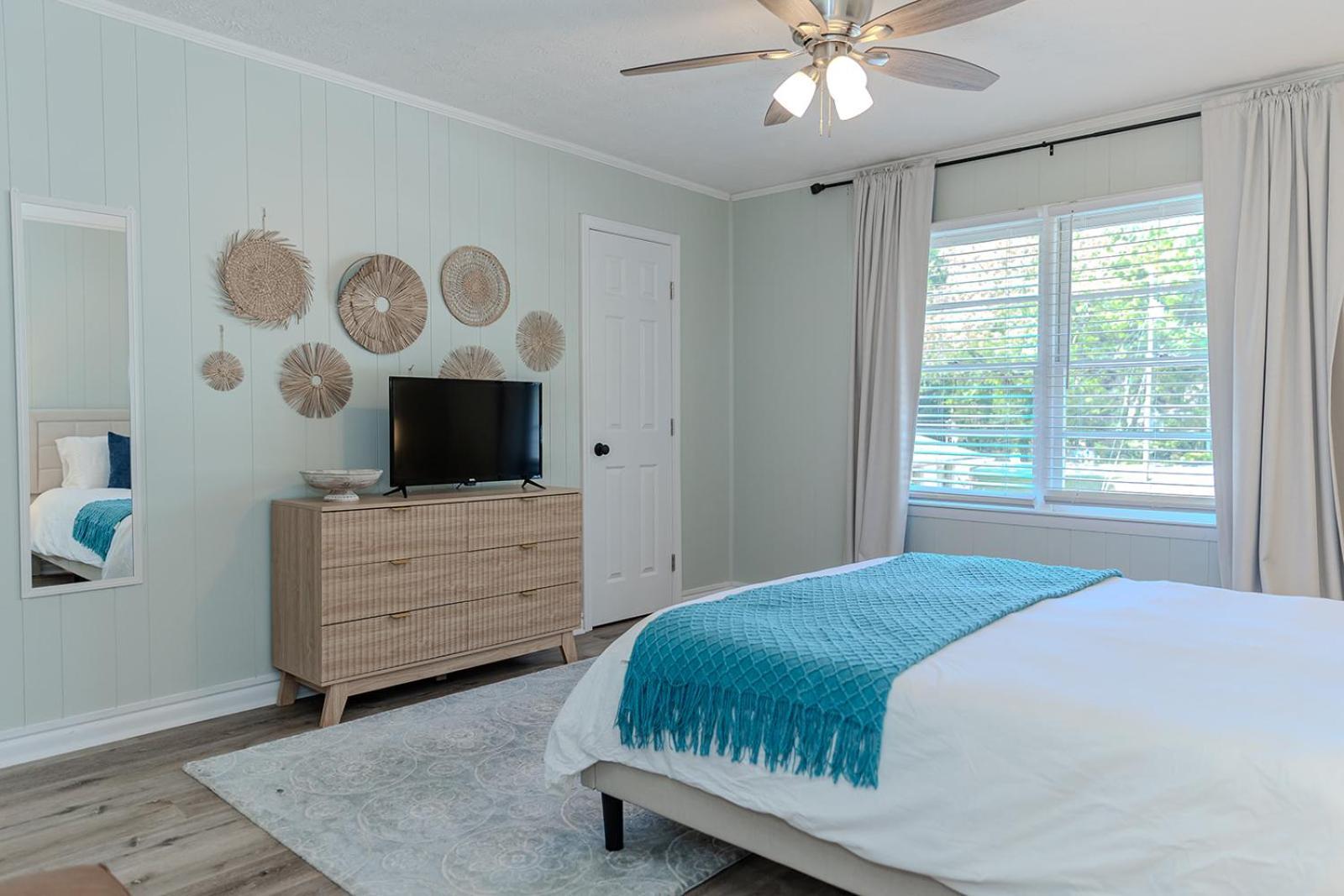 Coastal Cottage 1/2 Mile From Covington Square Esterno foto